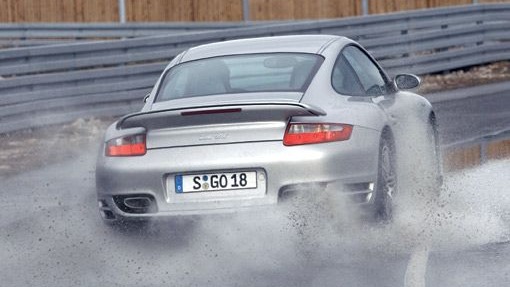 Porsche and BorgWarner develop new AWD tech