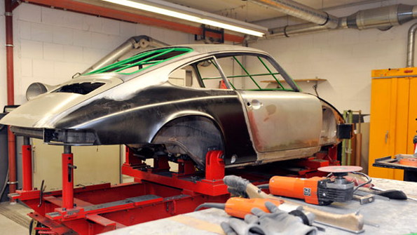 Porsche restoring 1973 911T Coupe for PCA giveaway