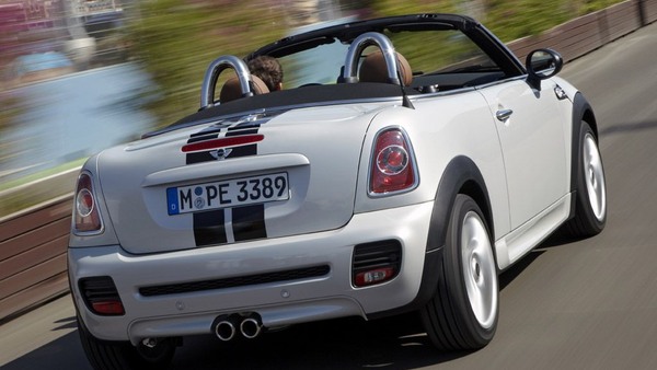 2012 MINI Roadster Makes Its Video Debut