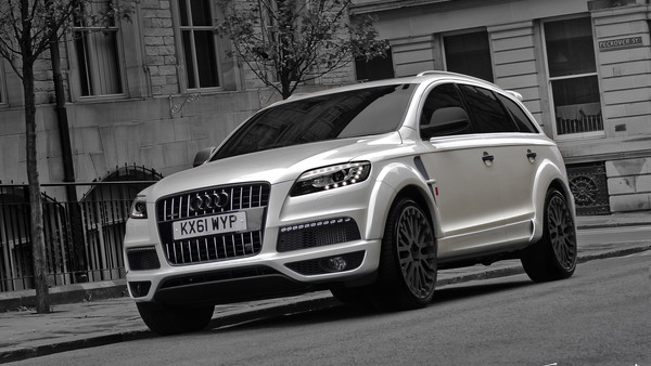 A. Kahn Design Adds Bespoke Touch To The Audi Q7