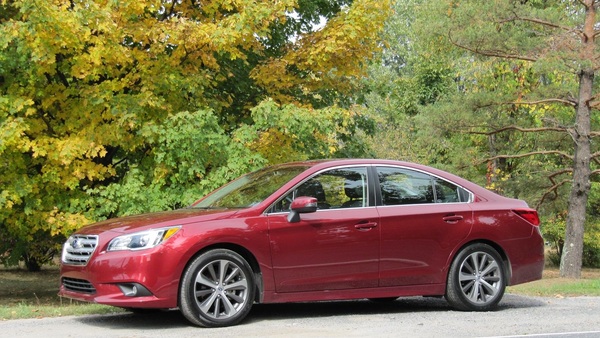 2015 Subaru Legacy Gas Mileage: We Test Both 2.5i And 3.6R
