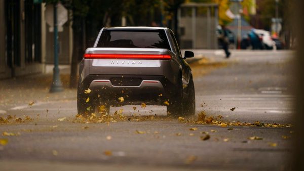 Rivian patents removable auxiliary battery pack tech