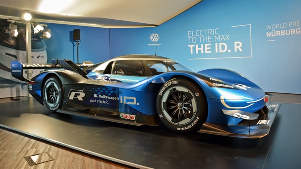 A Closer Look At The Vw Id R Electric Race Cars Charging System