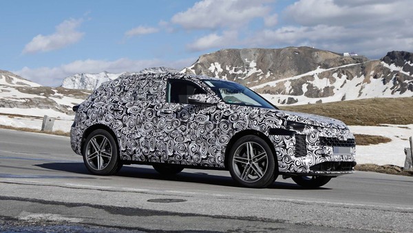 2025 Audi Q5 Spy Shots And Video