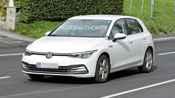 2024 Volkswagen Golf Facelift Spy Shots  Photo Credits Baldauf Sb Medien 100856860 