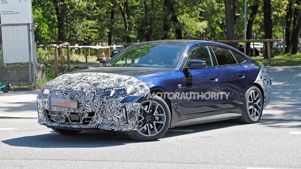 2025 BMW I4 Coming In For First Update