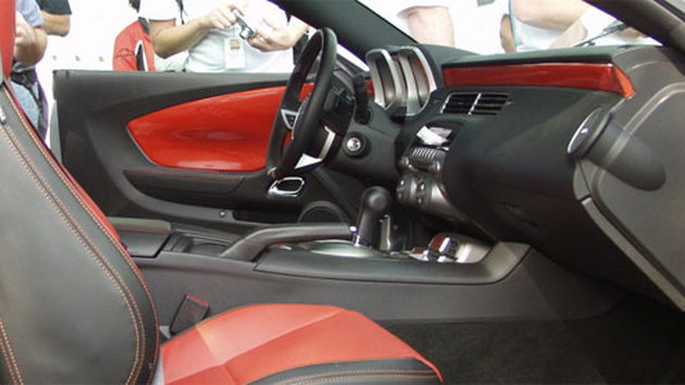 2010 Camaro Ss Interior Revealed At Enthusiast Event