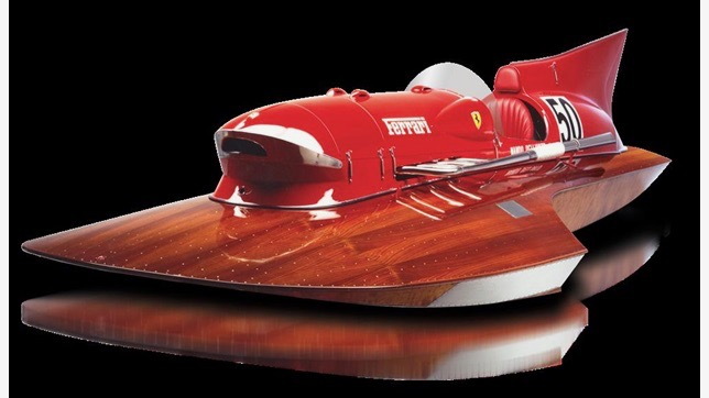 Ferrari Arno XI race boat (Photo by DuPont Registry)