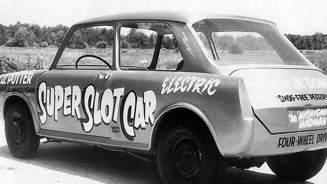 E.J. Potter's 'Super Slot Car' was an MG 1100 sedan with 4 jet-engine starter motors, one per wheel