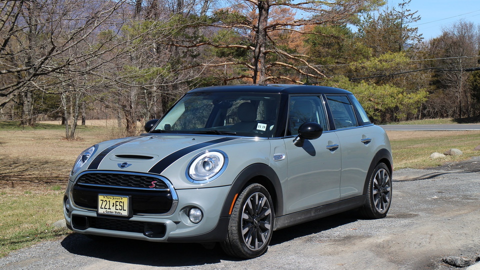 MINI Cooper S - Green Car Photos, News, Reviews, and Insights - Green ...