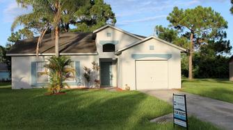 1221 Schumann Dr - Sebastian, FL