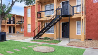 Woodvine Apartments - Houston, TX