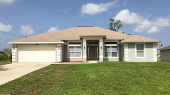 2136 NW 21st Place - Cape Coral, FL