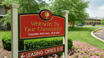 Country Manor Apartments - Levittown, PA