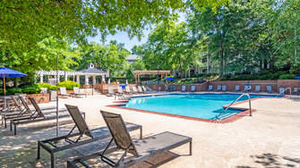 Grande Oaks at Old Roswell Apartment Homes - Roswell, GA
