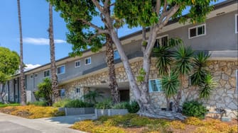 Crenshaw Manor Apartments - Inglewood, CA