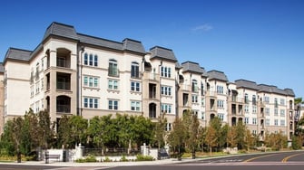 Carlyle Apartments - Irvine, CA
