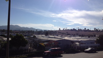Mountain View Apartments - Vista, CA