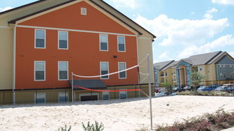 Hill Country Place Apartments - San Antonio, TX
