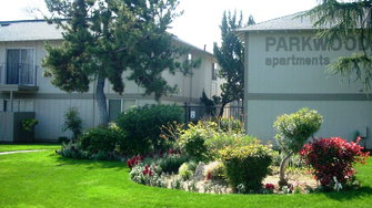 Parkwood Apartments - Fresno, CA