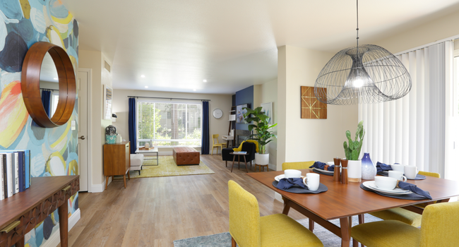 Crown Point Cascades 84 Reviews Fresno Ca Apartments For