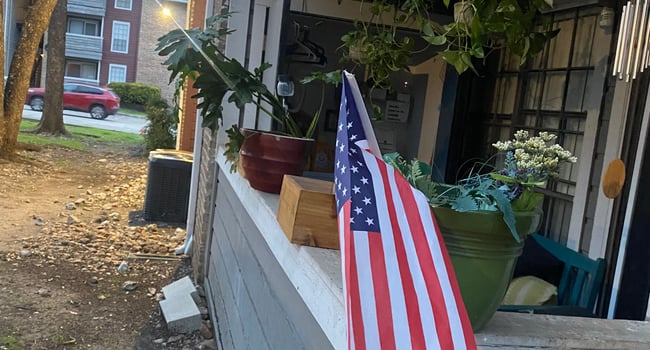 WhatÃƒÂ¢Ã¢â€šÂ¬Ã¢â€žÂ¢s wrong with the American flag?