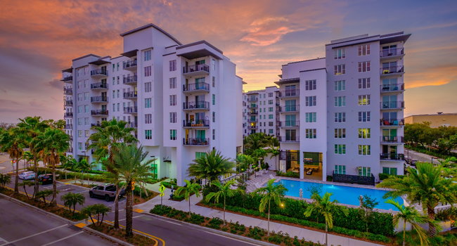 10X Living at Fort Lauderdale - Fort Lauderdale FL