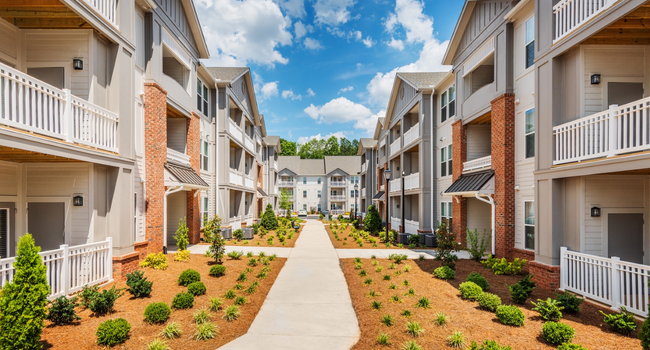 Evoke Living at Westerly Hills Apartments - Charlotte NC