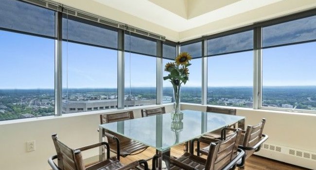 Hartford 21 13 Reviews Ct Apartments For Rent Image Of Hartford 21 In Ct