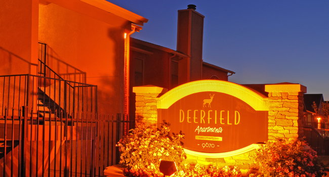 Deerfield Apartments - Dallas TX