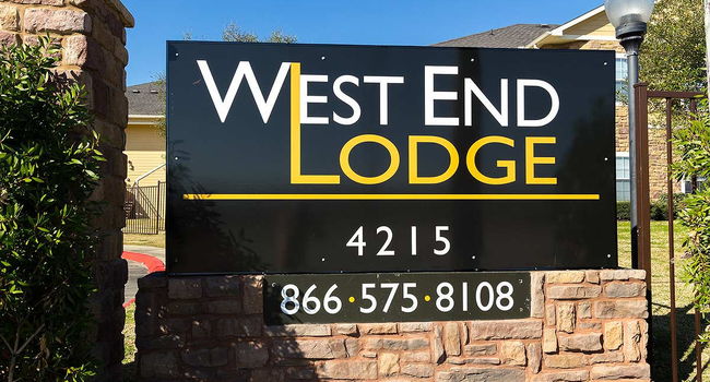 West End Lodge Apartments - Beaumont TX