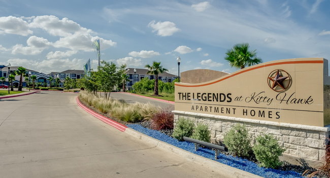 The Legends At Kitty Hawk 22 Reviews Converse Tx Apartments