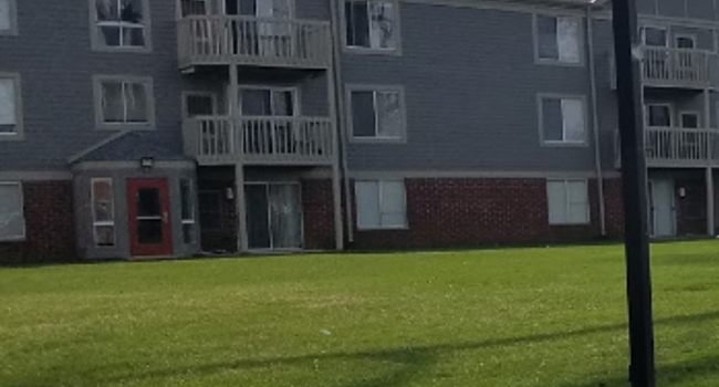 Pointe At St Joseph Apartments 174 Reviews South Bend In