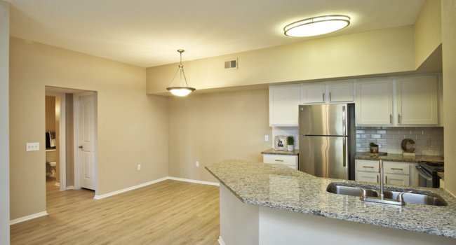 Calais Park Lofts and Apartments - 200 Reviews | Saint Petersburg, FL Apartments for Rent ...