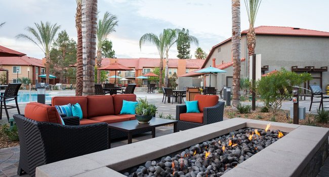 Corona Pointe Resort - 76 Reviews | Riverside, CA ...