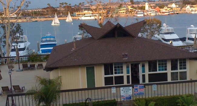 Waves 14 Reviews Marina Del Rey Ca Apartments For Rent Image Of Waves In Marina Del Rey Ca