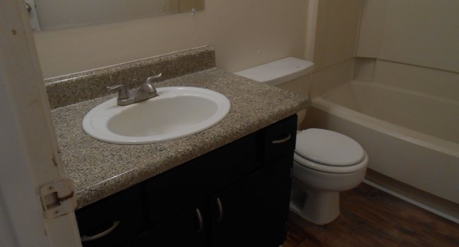 Royal Oaks Apartments 84 Reviews Lufkin Tx Apartments For