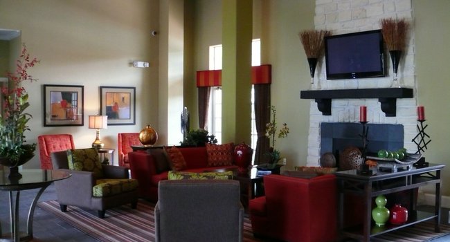 University Village At Austin 273 Reviews Tx Apartments Image Of University Village At Austin In Tx