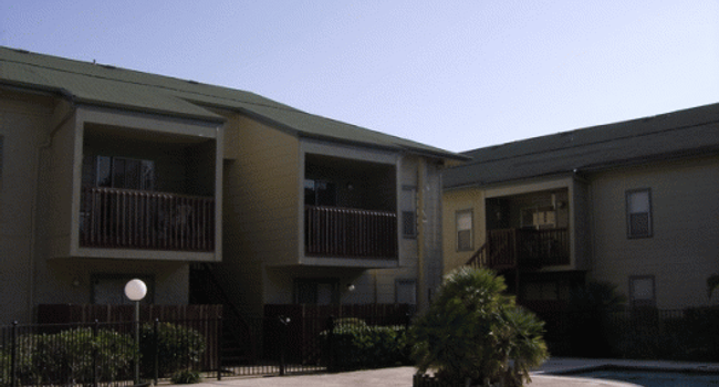 Lakeshire Place - 95 Reviews | Webster, TX Apartments for Rent