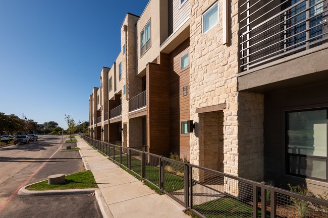 The Standard at Legacy - 5 Reviews | San Antonio, TX Apartments for