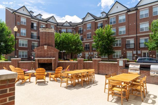 The Brownstones At Englewood Apartments 148 Reviews Manager Uploaded Photo Of The Brownstones At Englewood Apartments In Nj