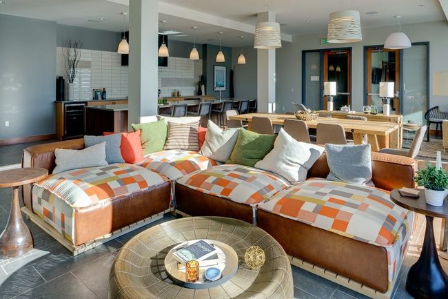 The Island Residences at Carlson Center Apartments - 65 Reviews