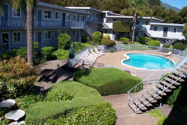 Marin Royal Apartments 10 Reviews Corte Madera Ca Resident Photo Of Marin Royal Apartments In Corte Madera Ca